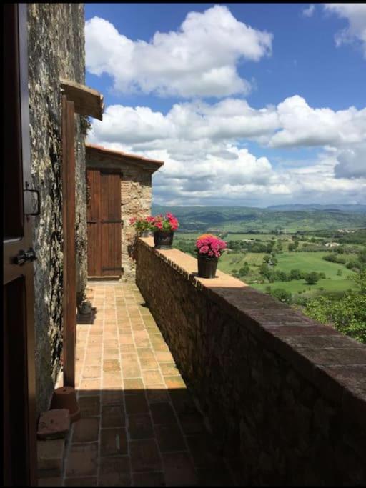 Zauber Im Turm - In Einem Der Schoensten Doerfer Montemerano Dış mekan fotoğraf